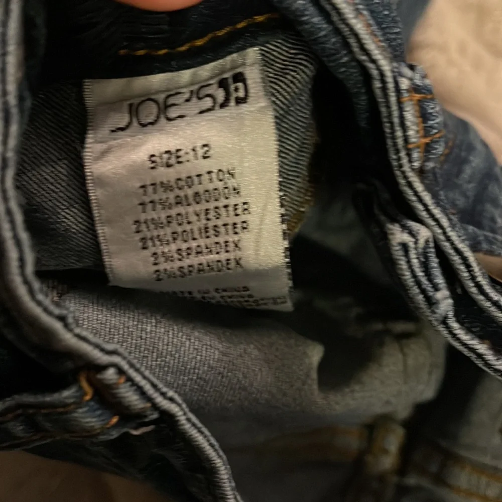 Jeans - Picture 3 of 3